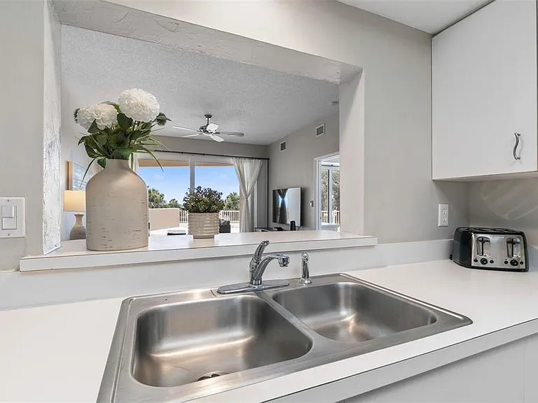104 Surfview Dr #2105 — Photo 15
