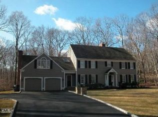 311 Barrack Hill Rd, Ridgefield, CT 06877