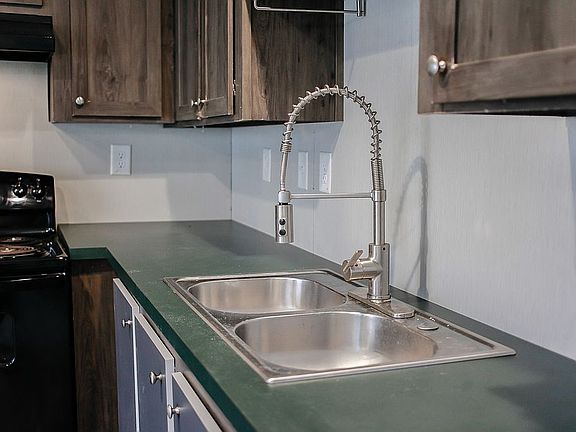 5th image of 8764 Smithfield Apts Ln Lot 19
