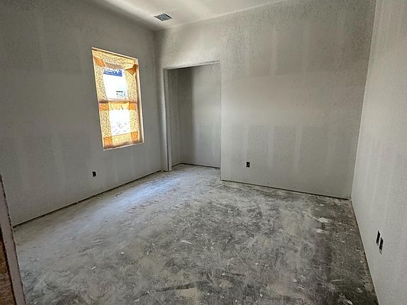 5th image of 14921 Pebble Hills Blvd