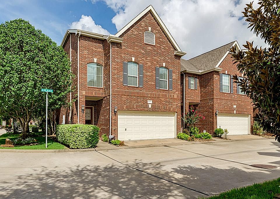 1st image of 1526 Olive Pl