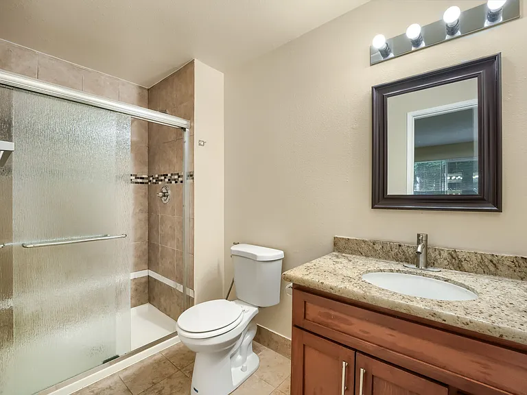 17208 NE 45th St #66 — Photo 11