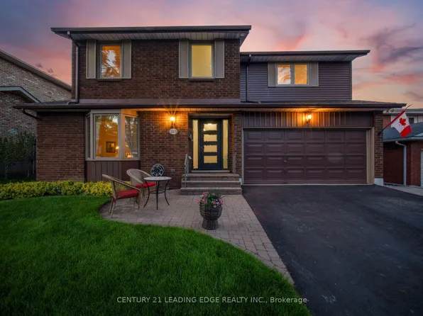 2203 Previn Ct, Burlington, ON L7P 4J3