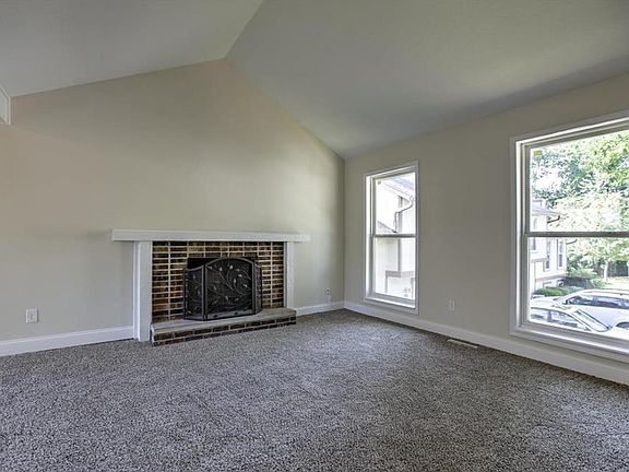 4th image of 5763 N Anita Ave