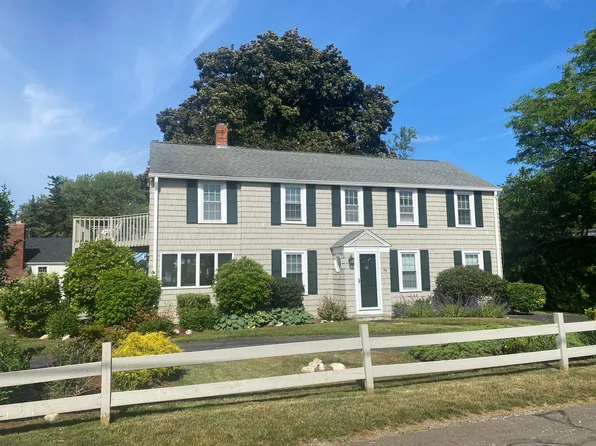 58 Hartford Ave, Madison, CT 06443