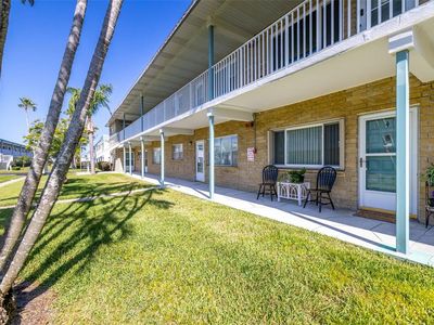 5247 81st St N APT 4, Saint Petersburg, FL, 33709