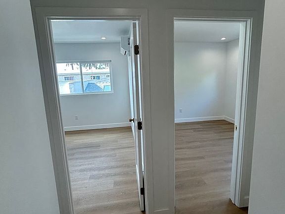 5th image of 559 Sunset Ave #10