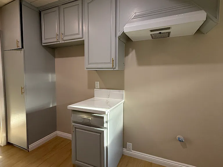 8551 Eglise Ave — Photo 2