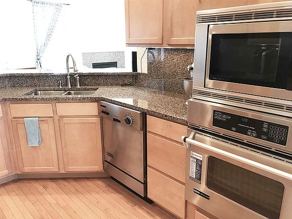 5th image of 2500 E Canada Dr