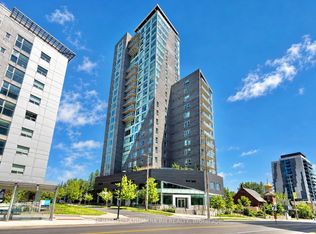 158 King St N #1705, Waterloo, ON N2J 0E5