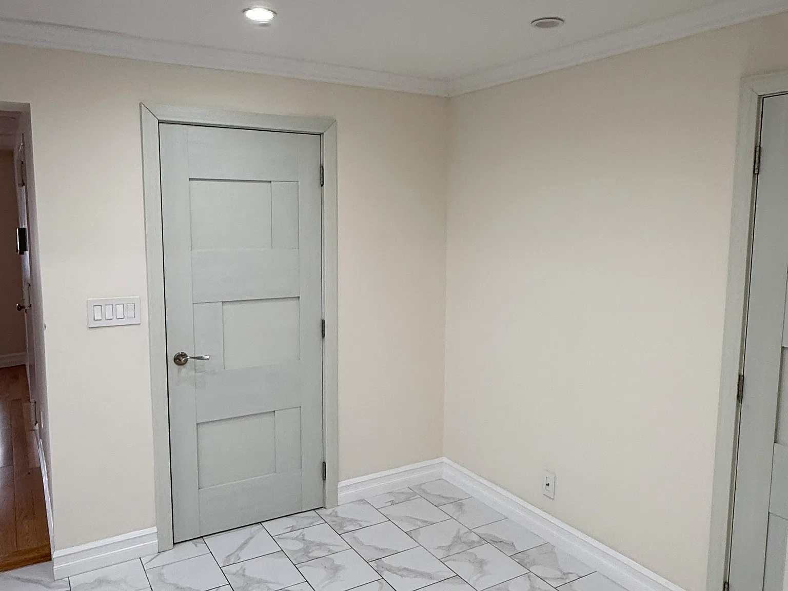 2 bed, 900 sqft, $2,975 — Photo 4