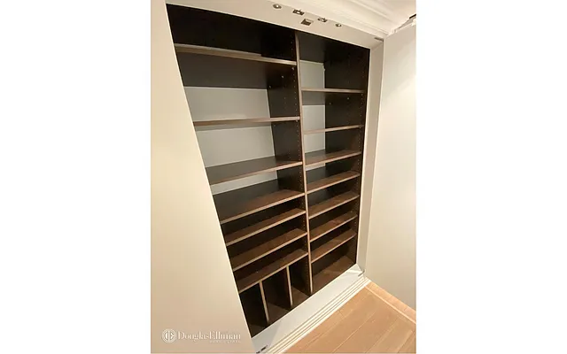 Sold by Douglas Elliman | media 26