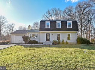 2408 Ivywood Rd, Reston, VA 20191