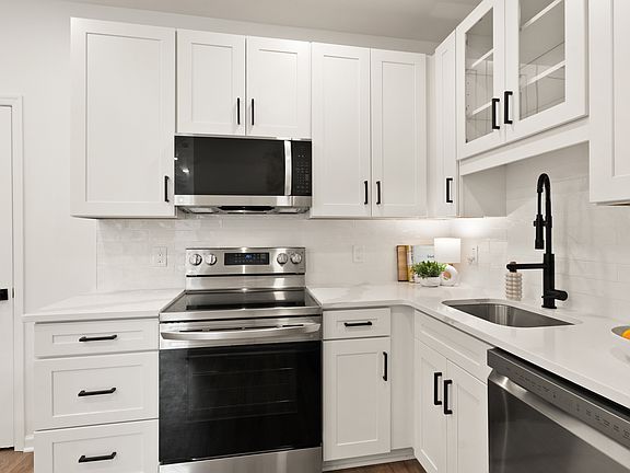 5th image of 1138 Florida Ave NE APT 2