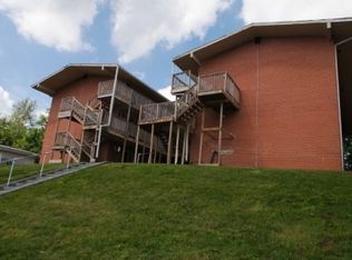 612 N 46th St APT 8, Omaha, NE 68132