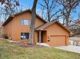 424 Schultz St, Lemont, IL 60439