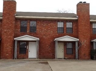 656 S Rogers Rd, Irving, TX 75060