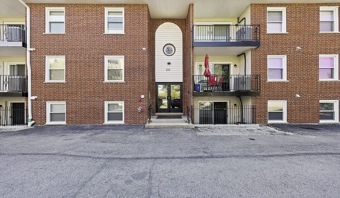 1 bed, 700 sqft, $1,850 — Photo 1