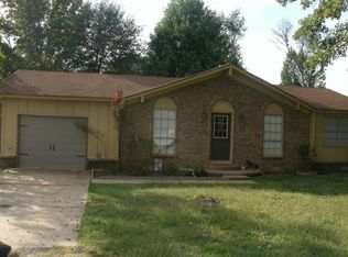 1109 N 7th St, Dardanelle, AR 72834