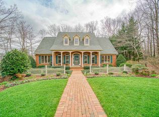 114 Crown Oak Ct, Spartanburg, SC 29301