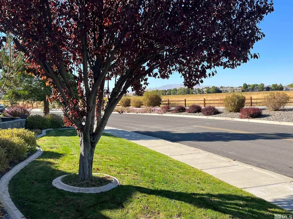 10600 Silver Cliff Way, Reno, NV 89521