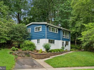 4004 Wexford Dr, Kensington, MD 20895