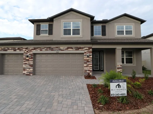 3024 King Fern Dr, Wimauma, FL 33598