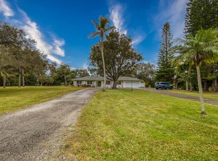 5140 Horseshoe Cir N, West Palm Beach, FL 33417