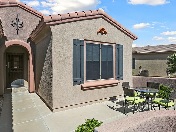 3rd image of 17390 W King Canyon Dr