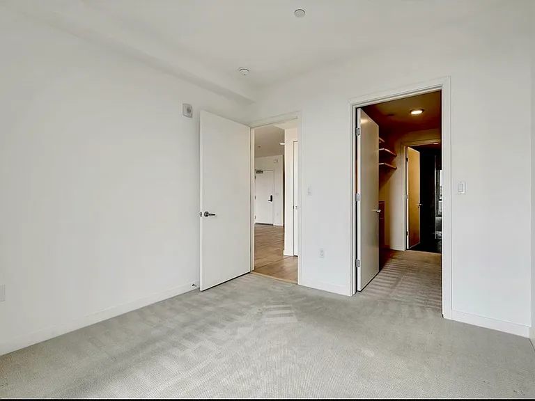 1188 Valencia St #404 — Photo 7