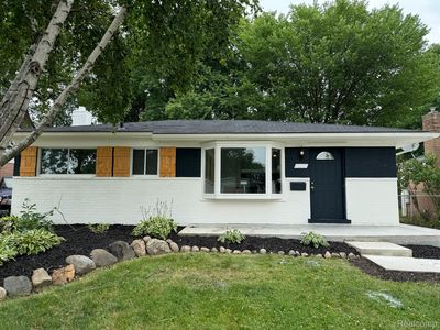 16037 Larkspur St, Roseville, MI, 48066