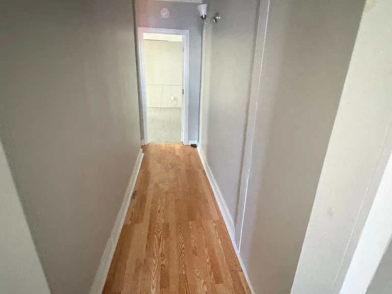 53 Whitney St #1L — Photo 10