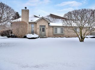 20114 Crystal Lake Way, Frankfort, IL 60423