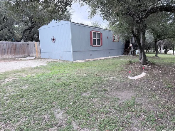 157 DEER RUN PASS, Canyon Lake, TX 78133