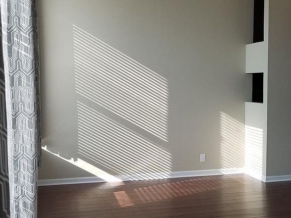 4th image of 3556 Shenandoah Ave APT 303