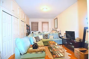 Rented by Manhattan Spaces