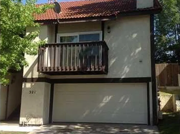 321 Windy Ln, Vista, CA 92083