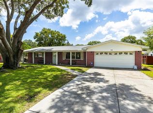 923 Phyllis Ave, Largo, FL 33771