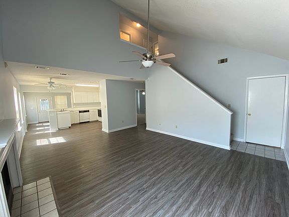 5th image of 169 Wright Cir
