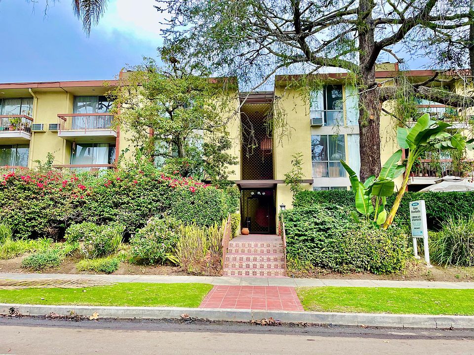 1st image of 1932 Overland Ave #202