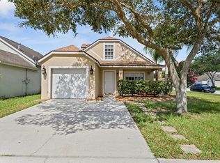 1923 Falling Star Ln, Lutz, FL 33549