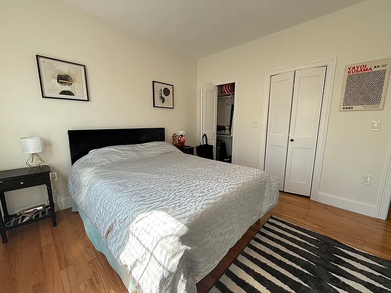 82 Sharon St — Photo 7