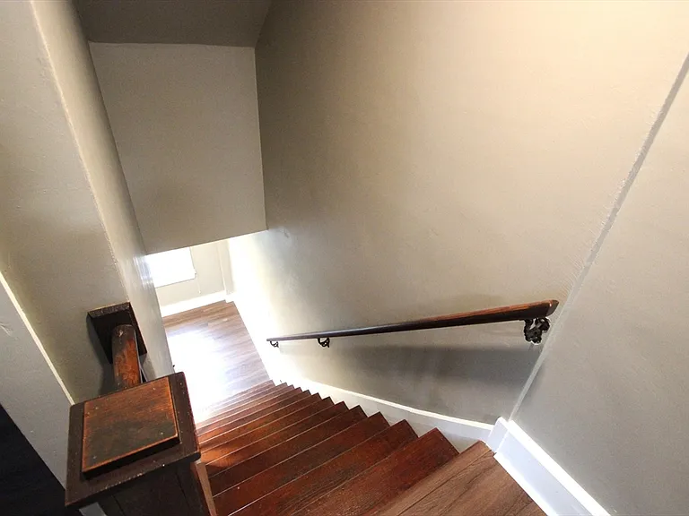 98 Plain St #C — Photo 14
