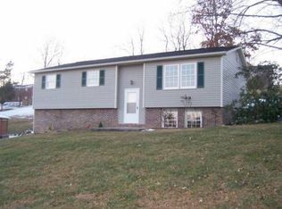 3014 Ridgemont Cir, Kingsport, TN 37663