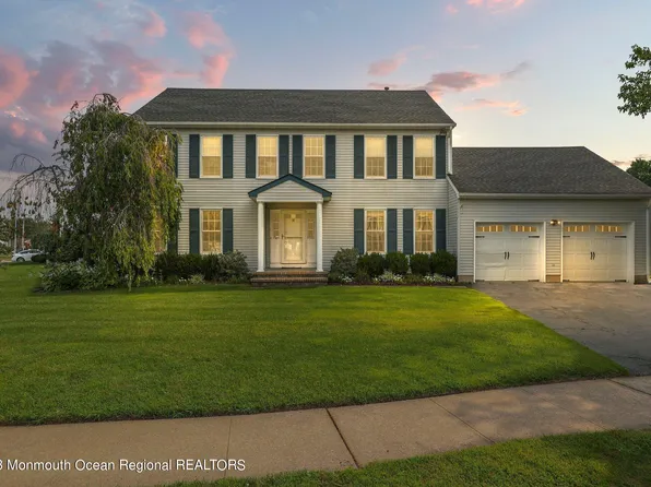 31 Daniel Drive, Hazlet, NJ 07730