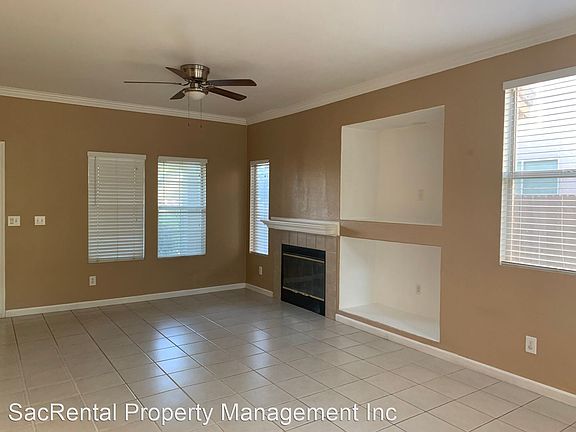 2nd image of 3624 Saintsbury Dr