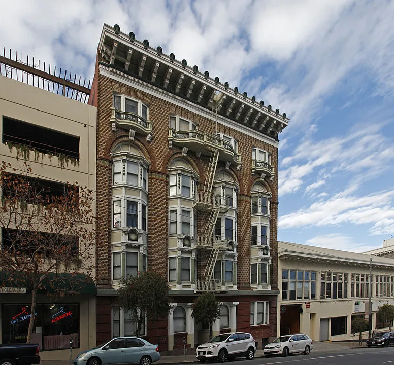 1350 Sutter
