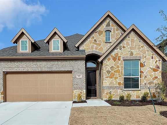 2nd image of 905 Lake Sierra Way