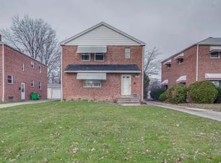 490 E 222nd St #UP, Euclid, OH 44123