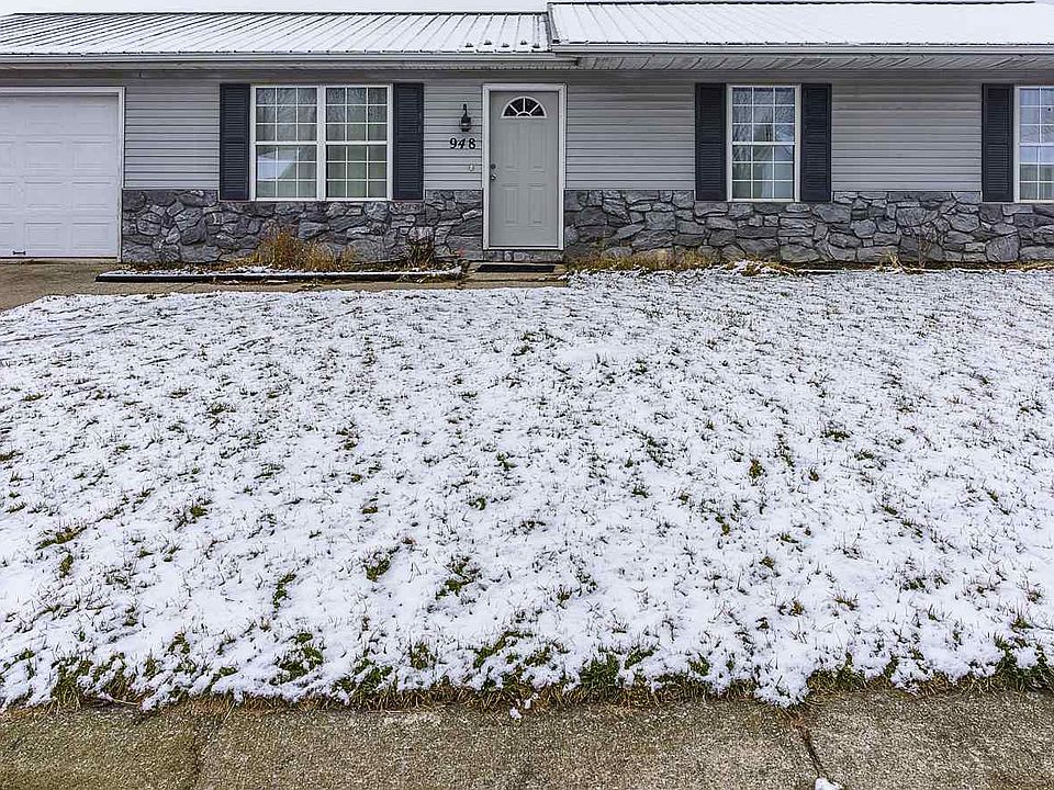 1st image of 948 S Camden Dr